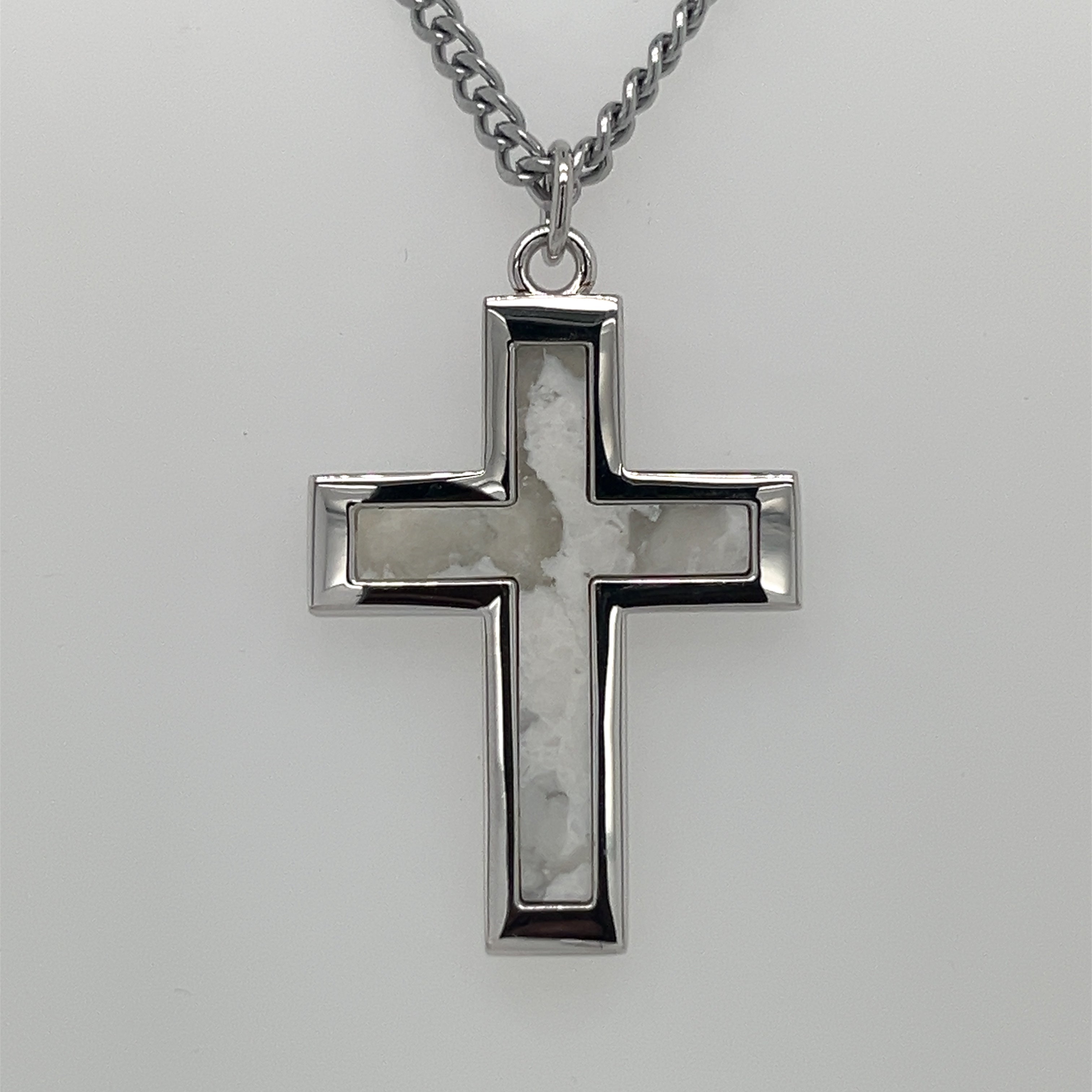 Costume pendant/necklace