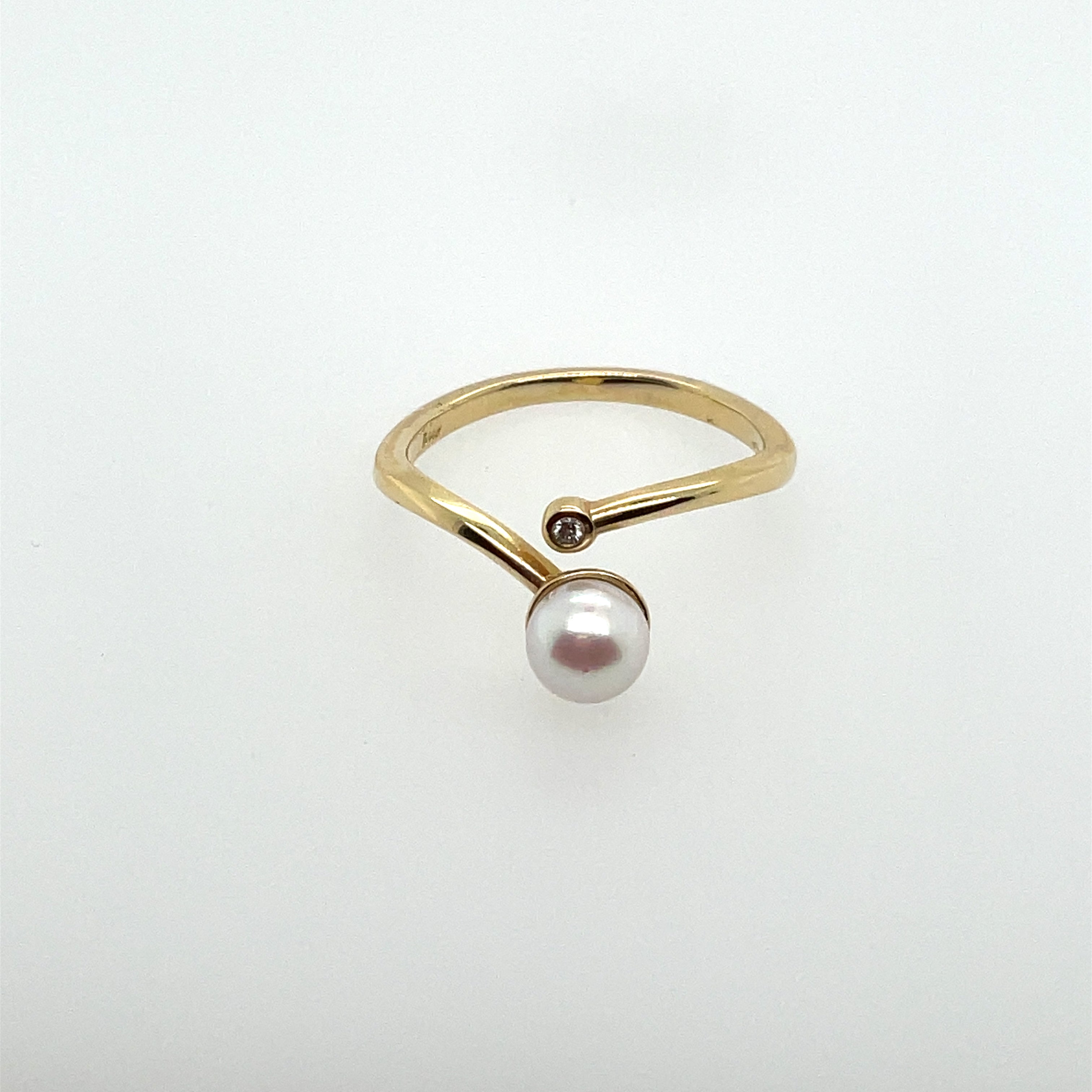 Pearl Ring