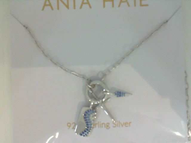 Costume pendant/necklace