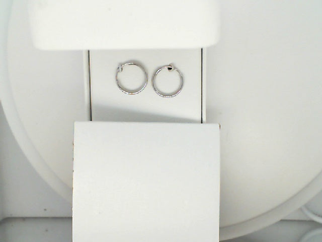 Precious Metal (No Stones) Earring