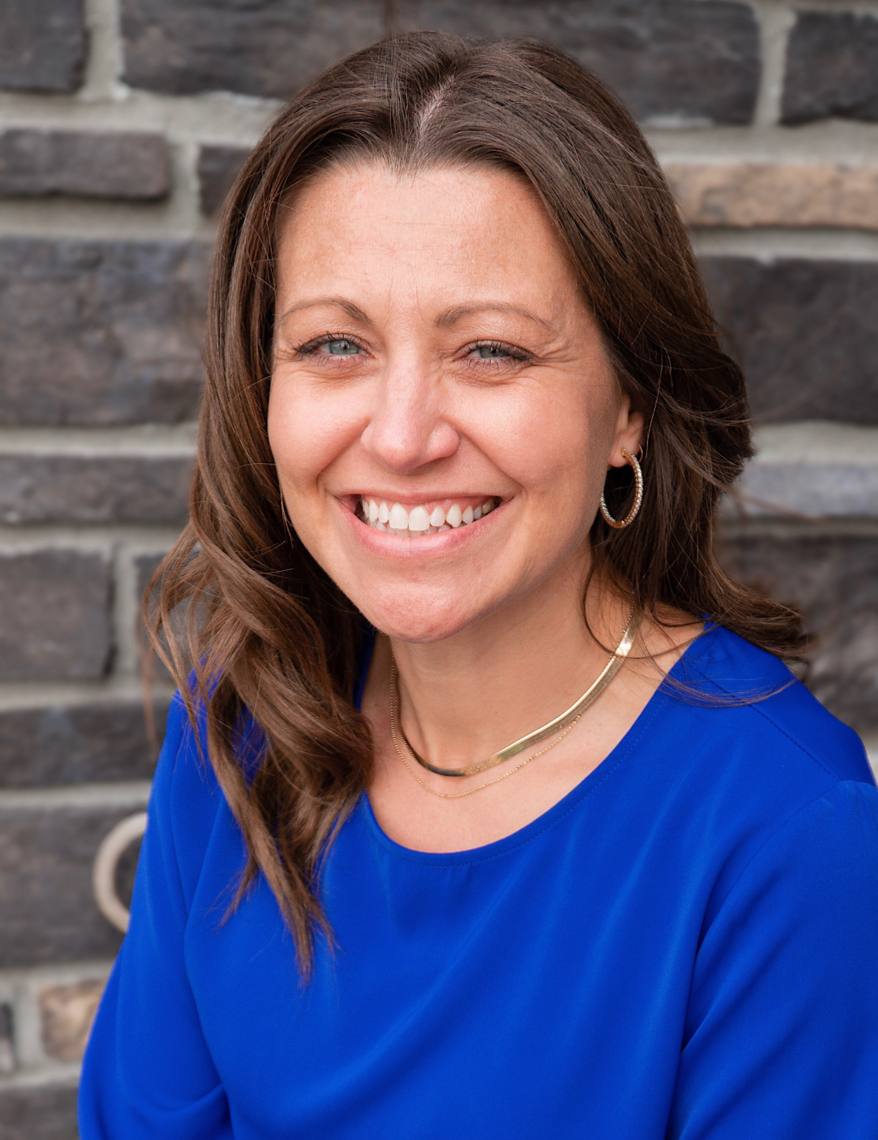 Danielle Larson, Sales Manager